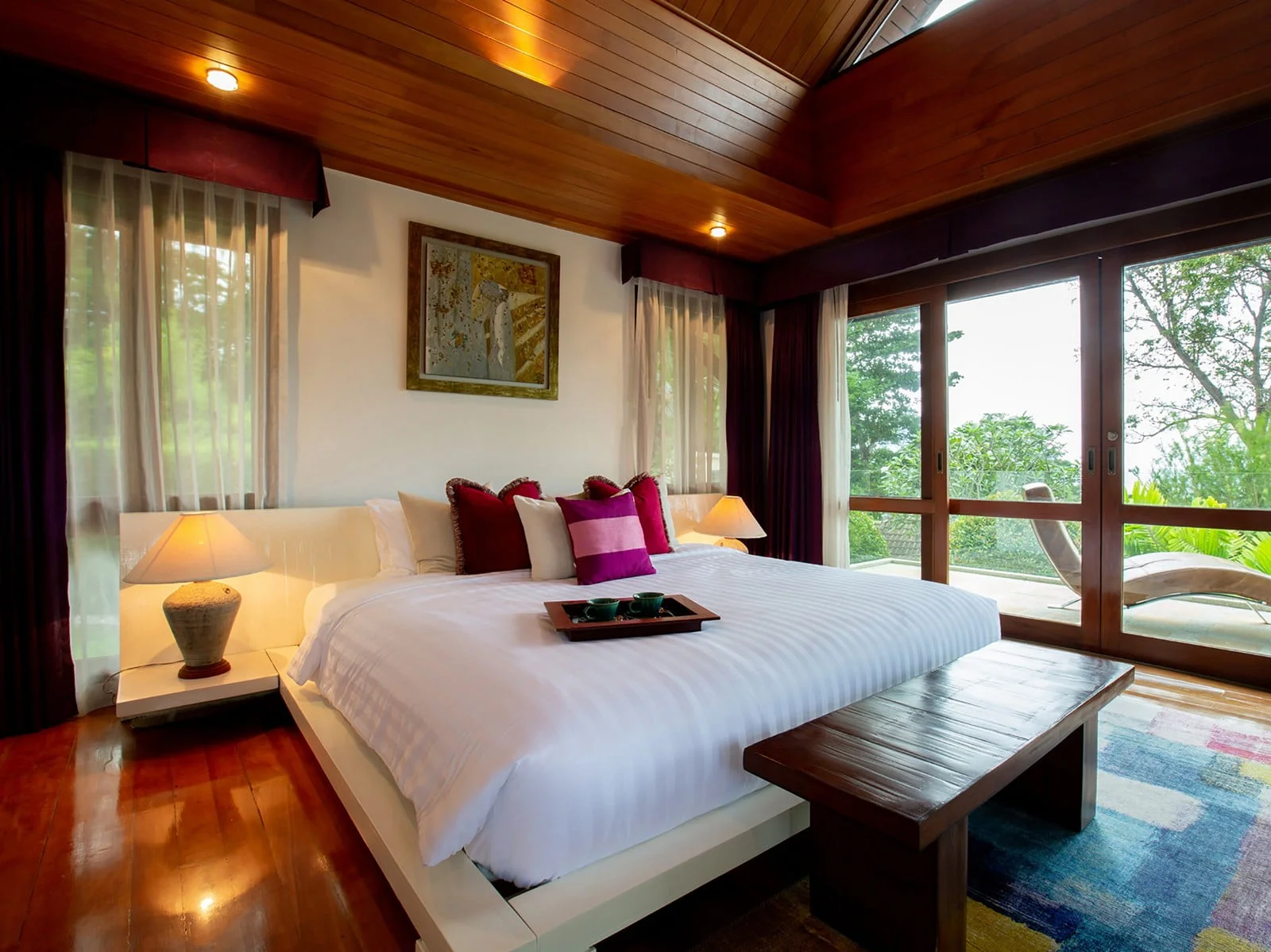 008 infinity view bedroom 1 details