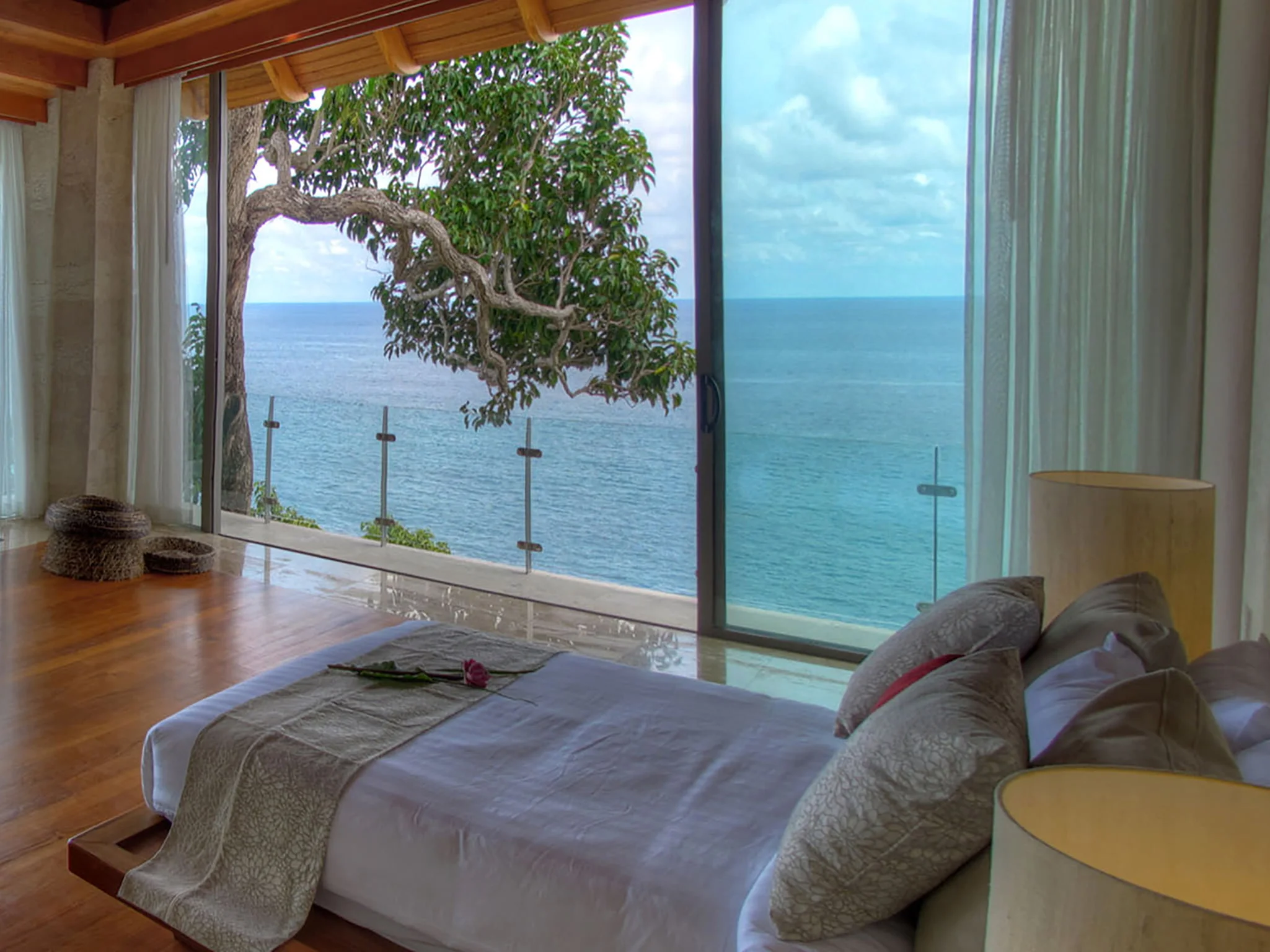 10. villa minh master bedroom 8