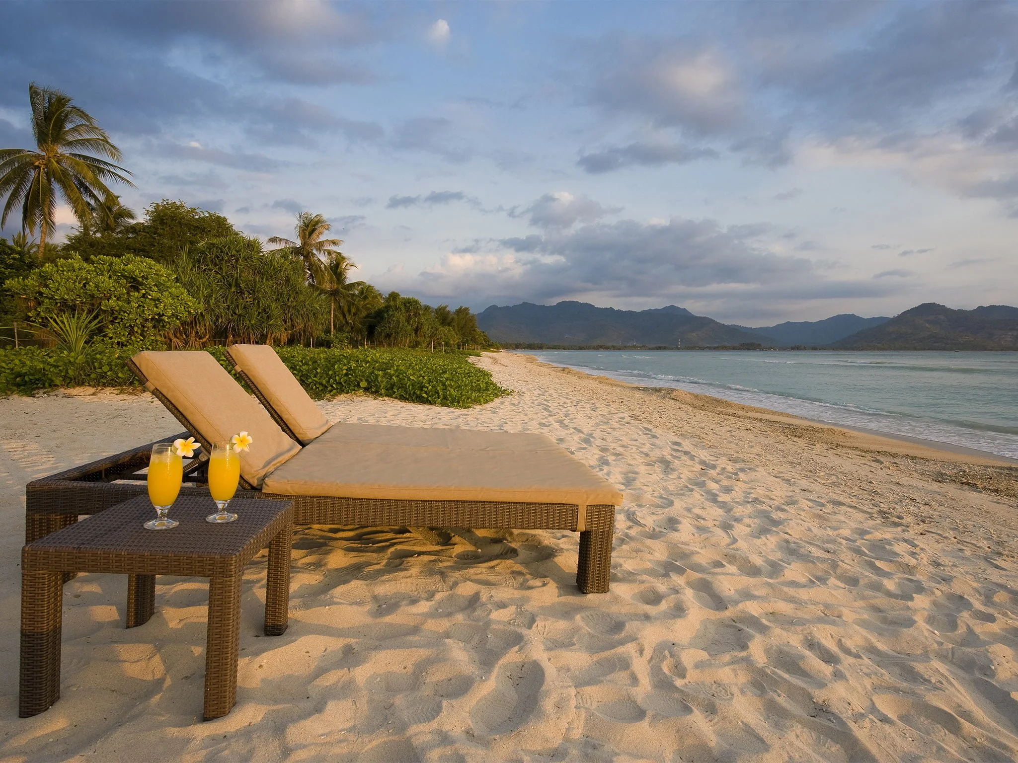 12. villa sepoi sepoi sundowners