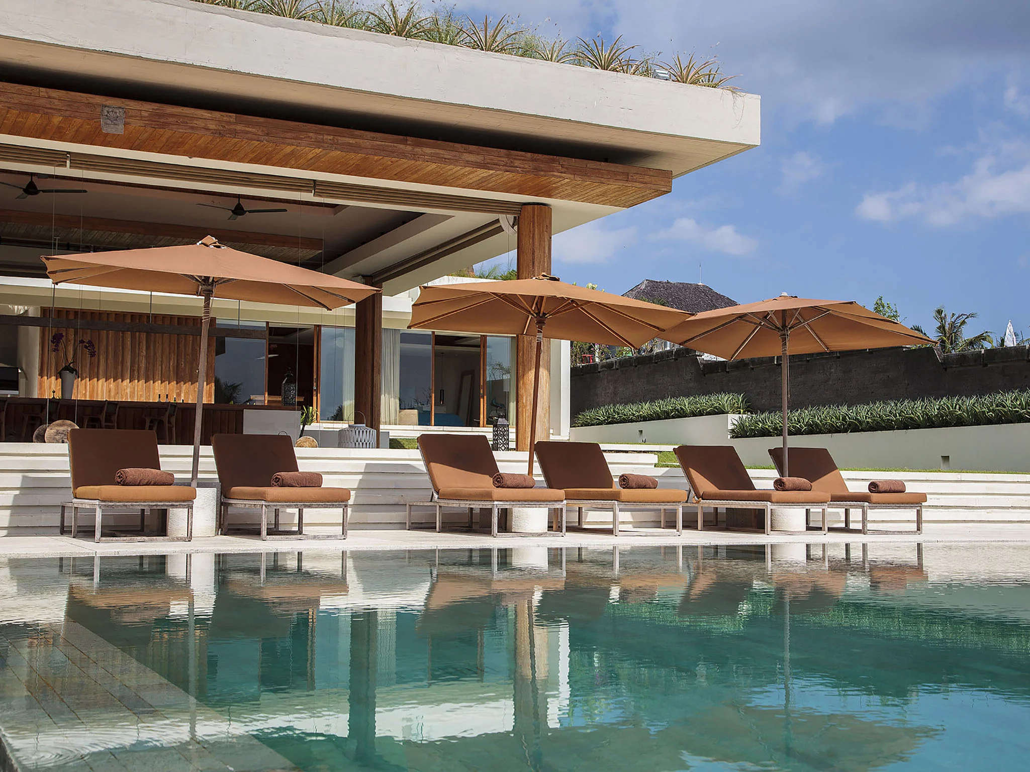 9. the iman villa infinity pool