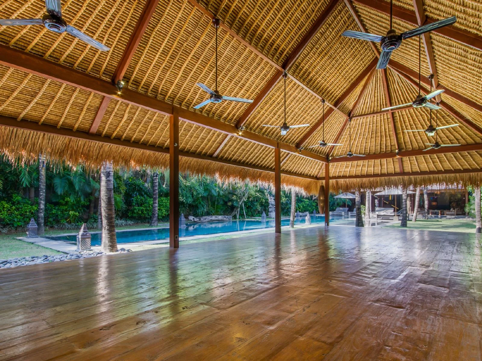 villa yoga yoga bale