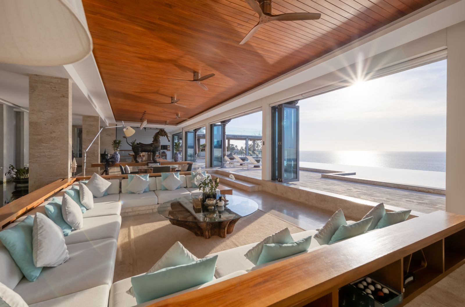 living and outdoor 01