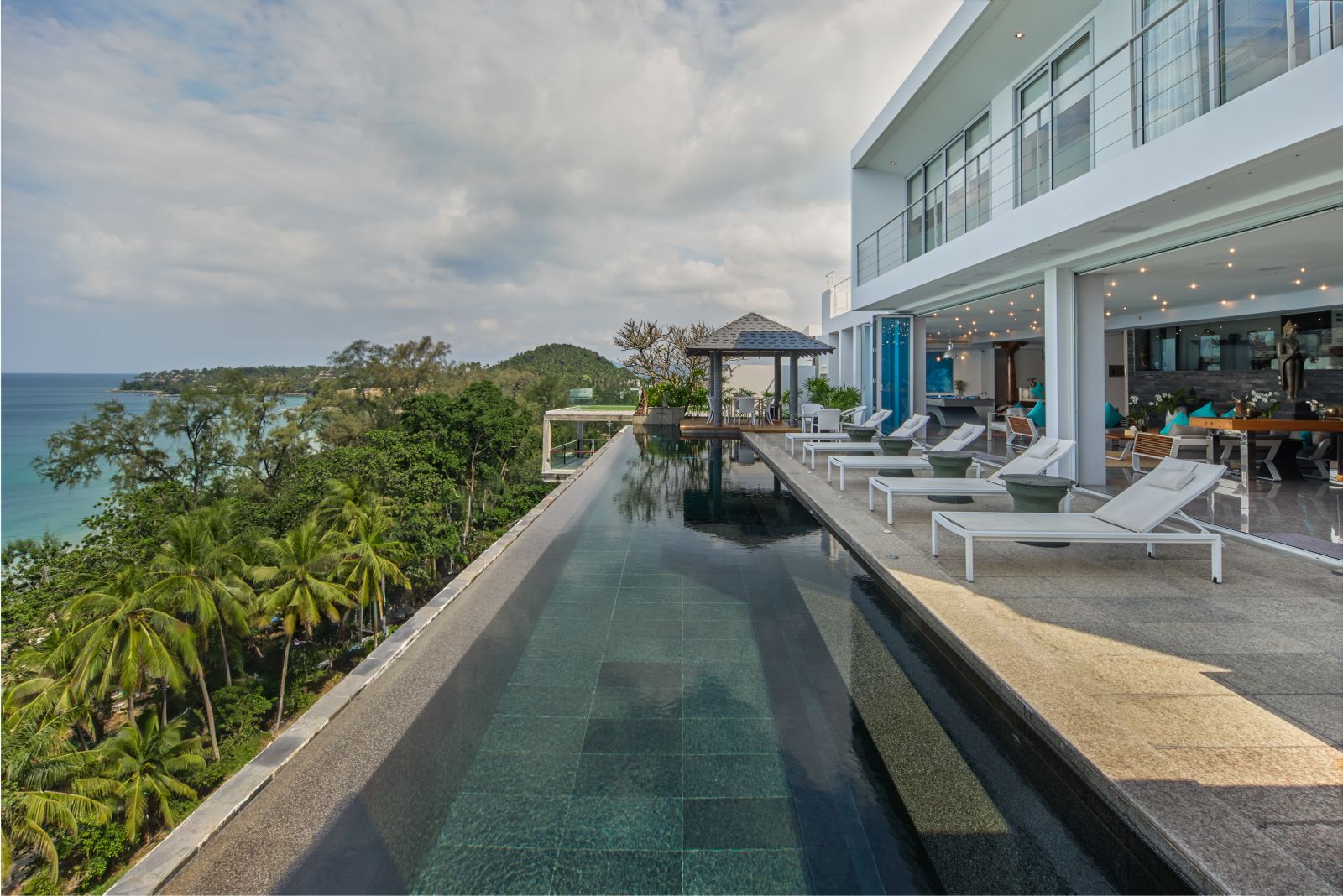 living and outdoor 29