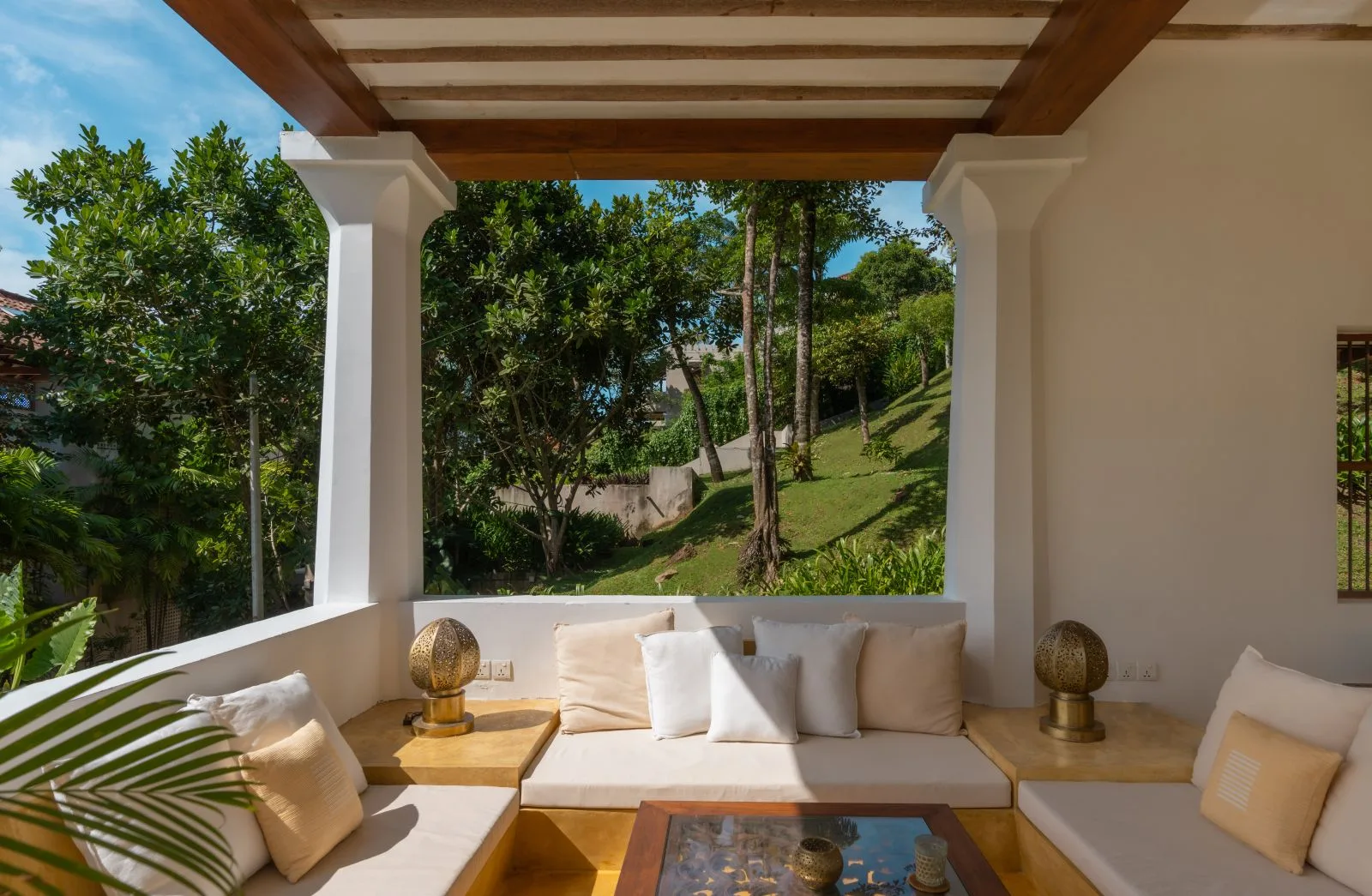 tropical studio © 09049