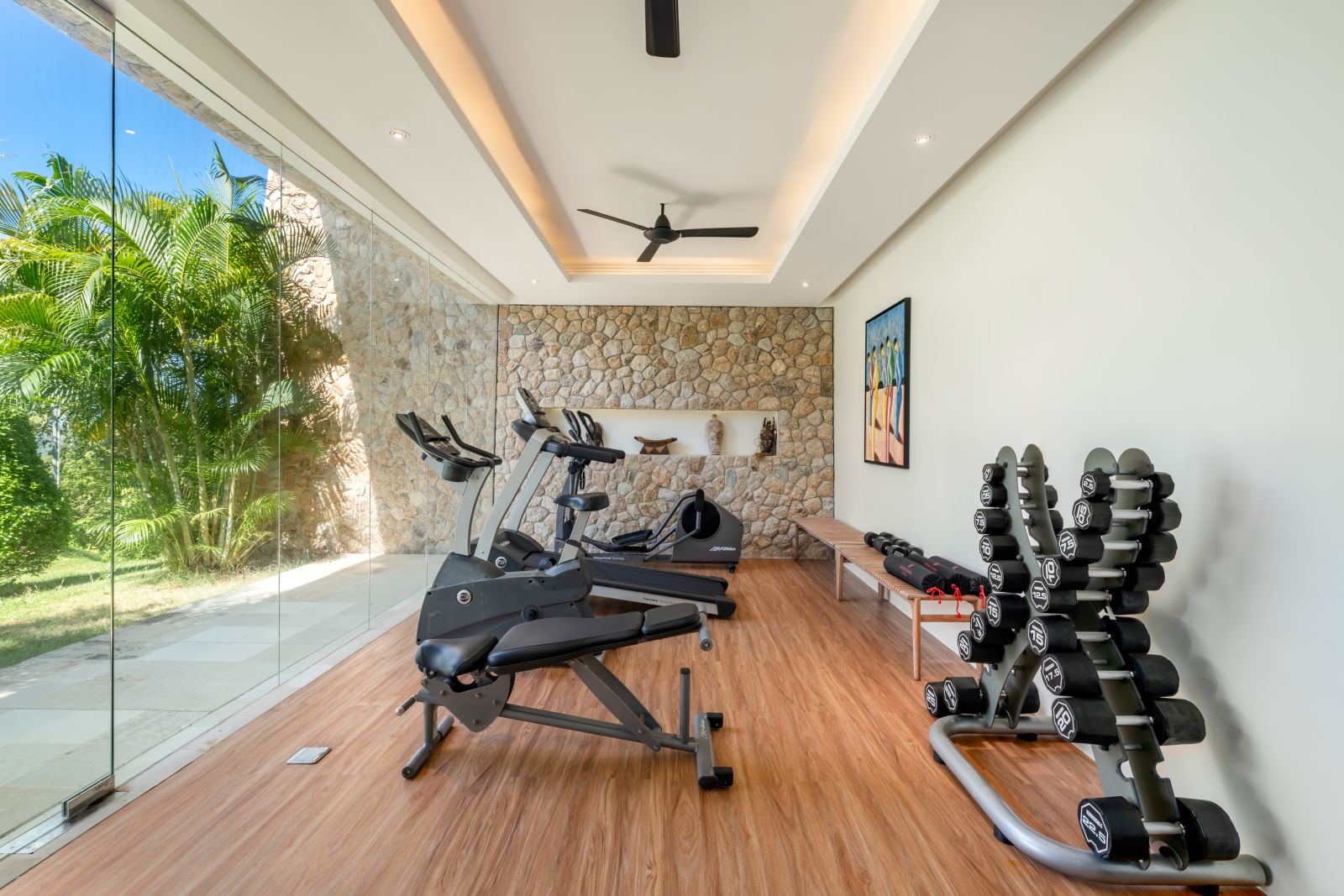 v26 private gym