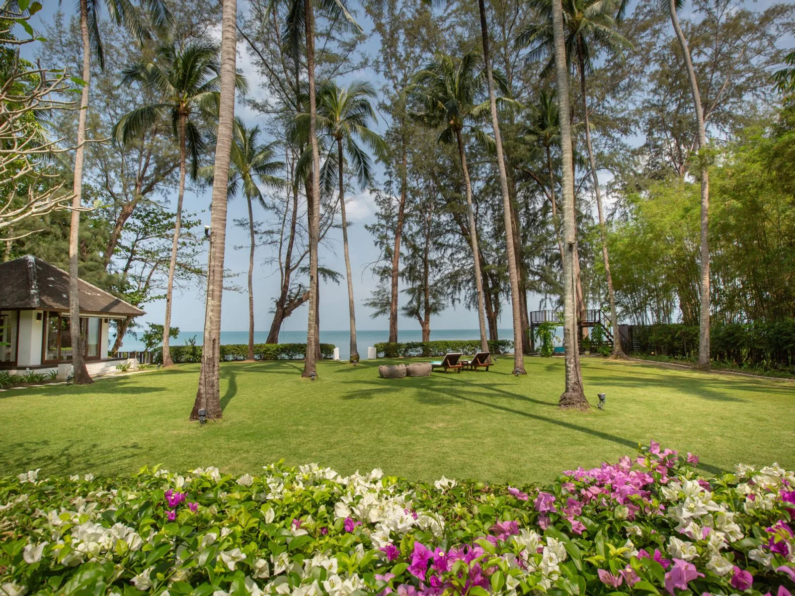 bansuriya samui 03 garden