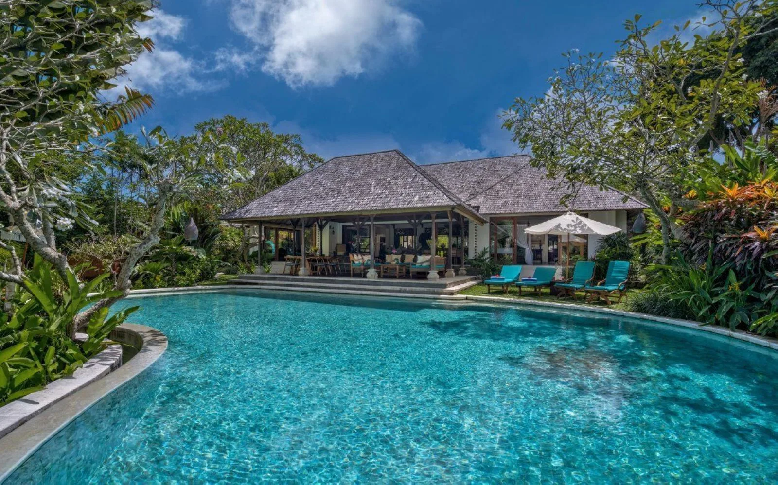 frangipani gallery 1 private swimming pool