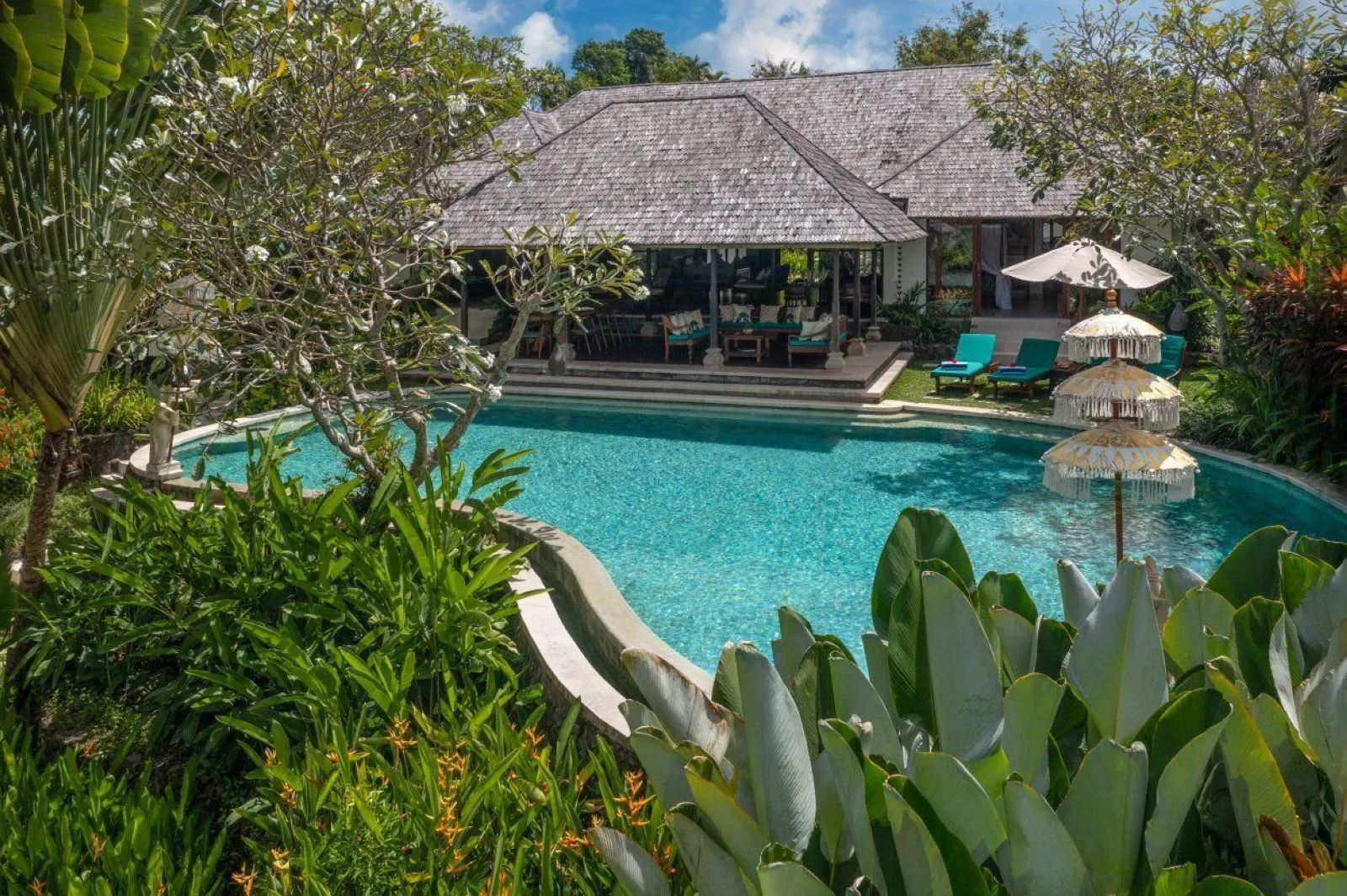 frangipani gallery 6 private swimming pool