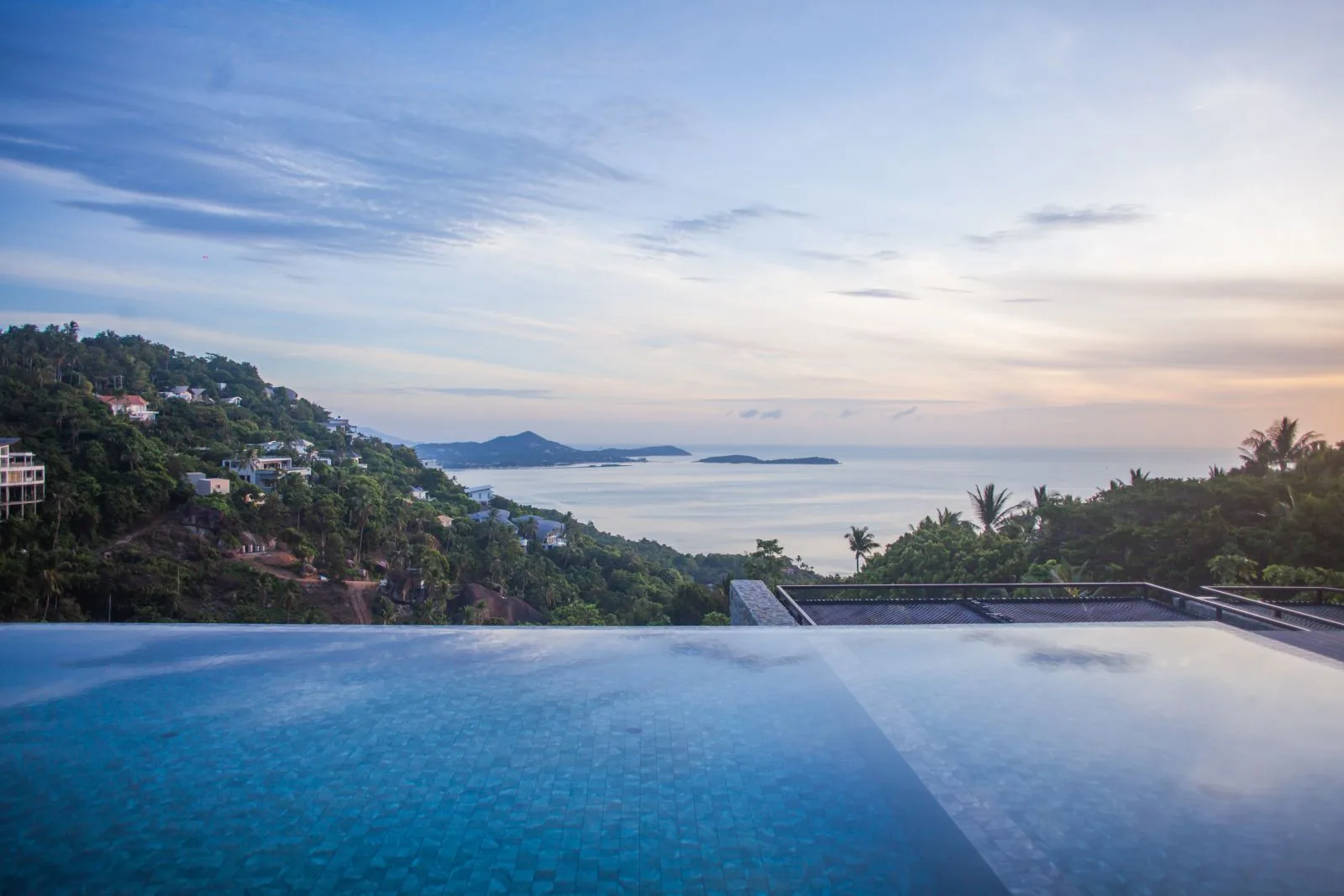 keeree tara swimming pool & view 05