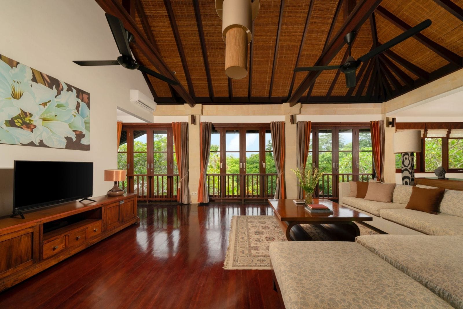 villaambiente bali 04 livingroomview
