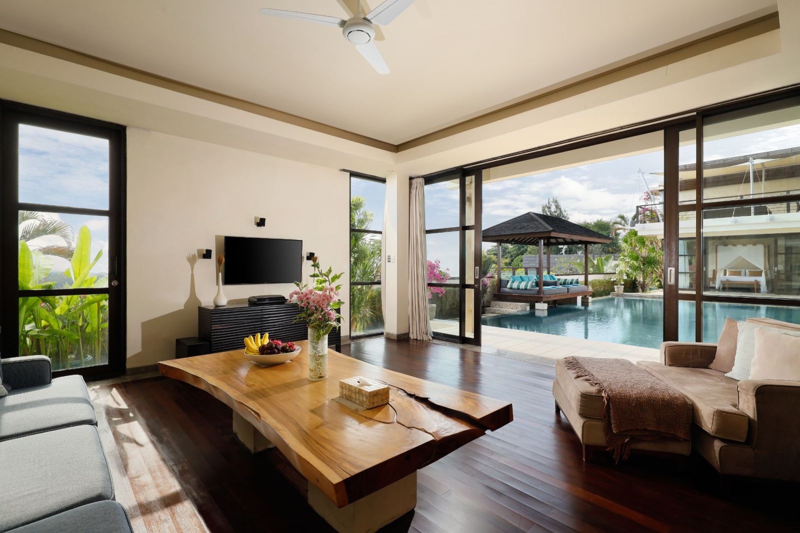 villajamalu bali 03 livingarea